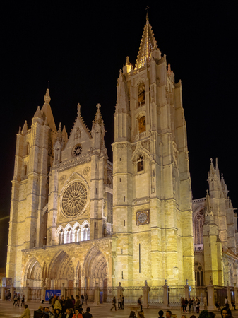 The Gothic Santa Maria de Leon Cathedral in the evening - Leon, Castile and Leon, Spain, 20 September 2014のeditorial素材