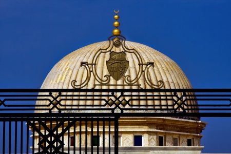the dome of the grave of bourguiba in tunisiaの写真素材