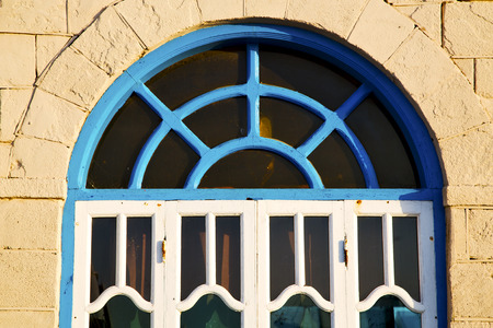 window in morocco africa and old construction wal brick historicalの写真素材