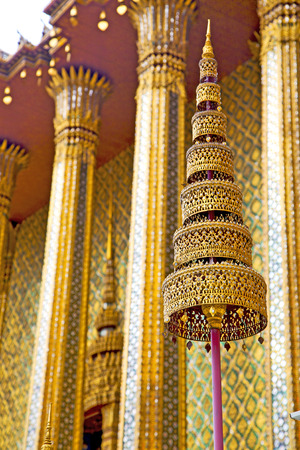 Kho samui bangkok in thailand incision of the buddha gold      templeの写真素材