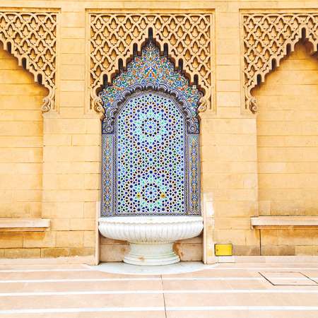fountain in morocco africa old antique construction  mousque palaceのeditorial素材