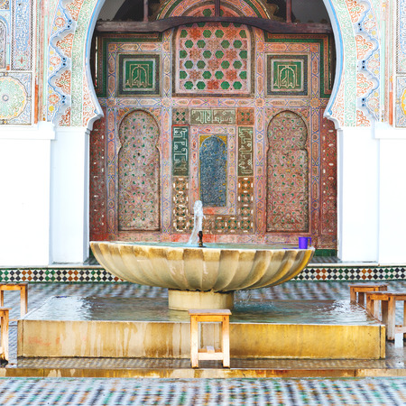 fountain in morocco africa old antique construction  mousque palaceのeditorial素材