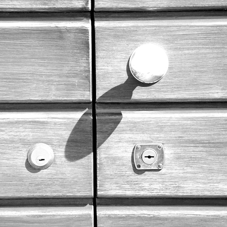 old ancient door の写真素材