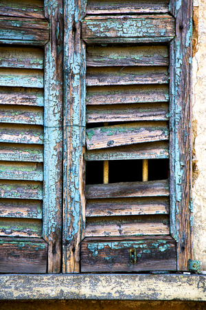 castiglione olona varese italy abstract  window   green in the whiteの写真素材