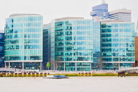 windows    in the city of london home and office   skyscraper   buildingの写真素材