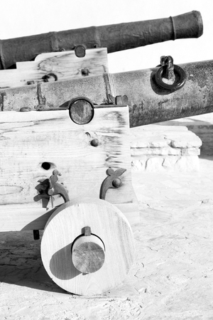 castle and cannon near the wall in oman muscat the oldのeditorial素材