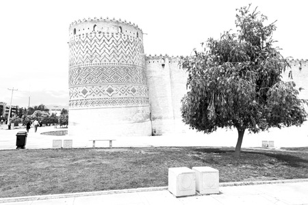 in iran shiraz the old castle   city defensive architecture near a gardenのeditorial素材