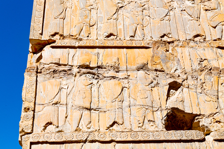 blur  in iran persepolis the old   ruins historical destination monuments and ruinの写真素材