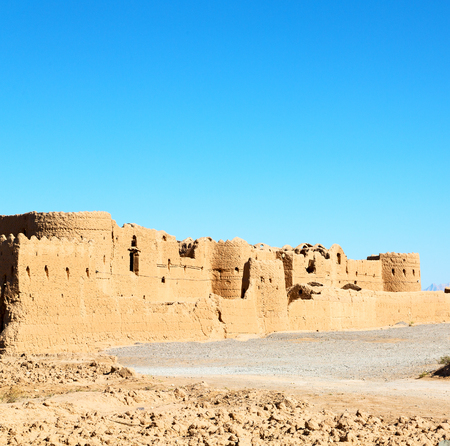 in iran the old castle near saryadz brick and skyの写真素材