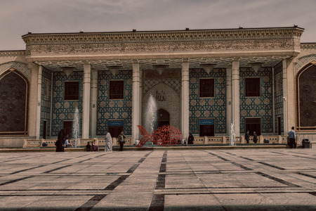 in iran the old      mosque and traditional wall tile incision near minaretのeditorial素材