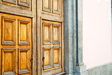 blur in south africa  antique door entrance and      decorative handle for backgroundの写真素材
