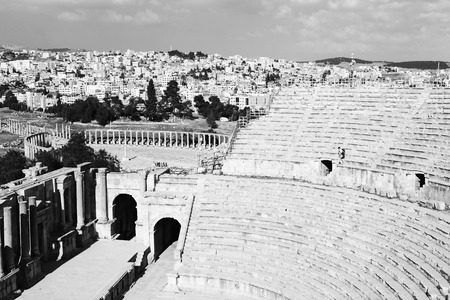 in jerash jordan the antique archeological site classical      heritage for touristの写真素材