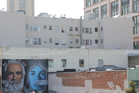 USA, SAN FRANCISCO-CIRCA AUGUST 2019--unidentified graffiti in the wallのeditorial素材
