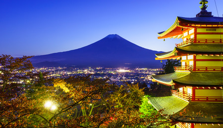 Mt. Fuji with Chureito Pagoda at night, Fujiyoshida, Japanのeditorial素材