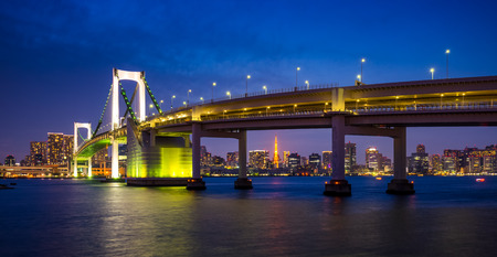 Panorama of Rainbow Bridge at night, Tokyo, Japanの写真素材