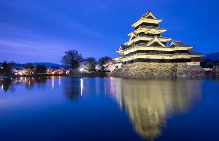 Matsumoto castle at night, Nagano, Japanのeditorial素材