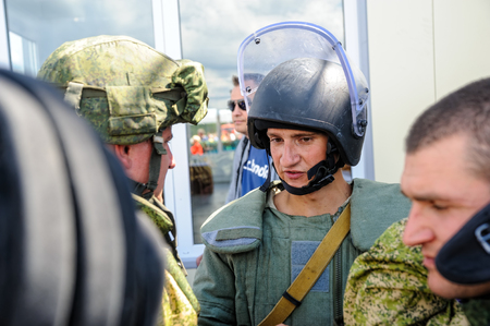 Tyumen, Russia - June 21, 2017: Army Games. Safe Route contest. Highest military and engineering school ground. Soldiers prepare for rewardingのeditorial素材