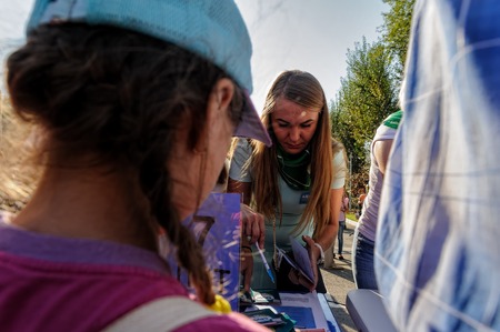 Tyumen, Russia - August 26, 2016: Registration on Open Day of Sberbank for childrenのeditorial素材