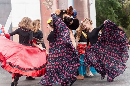 Tyumen, Russia - September 1, 2019: Gymnasium number 5. Dance on Day of Knowledge meetingのeditorial素材
