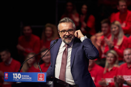 Bucharest, Romania. 31th Mar, 2023: Lucian Romascanu, Romanian Minister of Culture, speaks at the event organized by the Social Democratic Party and PES activists Romania on the occasion of the celebration of 130 years since the establishment of the firstのeditorial素材