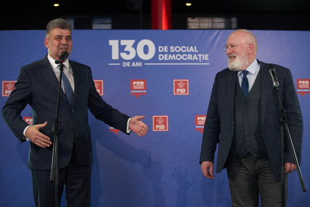 Bucharest, Romania. 31th Mar, 2023: Marcel Ciolacu (L), President of the Romanian Chamber of Deputies, and Frans Timmermans (R), First Vice President of the European Commission, speaks during a press conference at the end of the event organized by the Socのeditorial素材