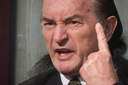 Bucharest, Romania. 17th Jan, 2025: Miron Cozma, the former leader of the miners from Jiu Valley in the 1990s, speaks to journalists in front of the General Prosecutor's Officeのeditorial素材