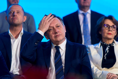 Bucharest, Romania. 26th Jan, 2025: Crin Antonescu, the presidential candidate of Romania from pro-European parties, attends the National Council of the National Liberal Party (PNL).のeditorial素材