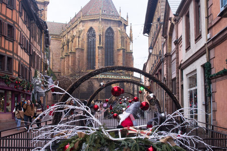 Colmar, France, Alsace, December 2021. The French city of Colmar on the eve of the Christmas holiday. Colorful medieval houses in the city.のeditorial素材
