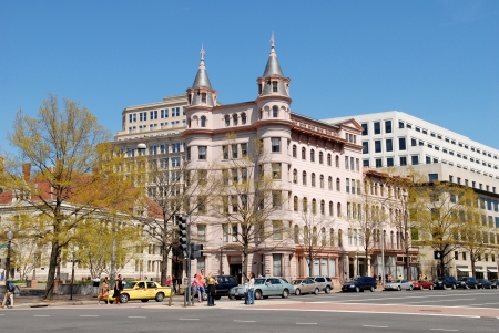 WASHINGTON, DC-OCTOBER 21:Downtown Washington DC Streets,and Architecture on October 21, 2011 in Washington DC,USA. Washington has various modes of transportation,parking system and historic buildingsのeditorial素材