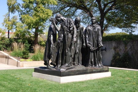 WASHINGTON, D.C - JULY 16: The Burghers at Calais Sculpture at Hirshhorn Sculpture Garden on July 16, 2008 in Washington, D.C USA. Famous garden complex has a 4 acres exhibition space with 2 levels. のeditorial素材