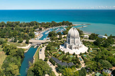 Aerial view of the Baha'i Temple and Wilmette Harbor in Wilmette, IL on a beautiful later summer day.のeditorial素材