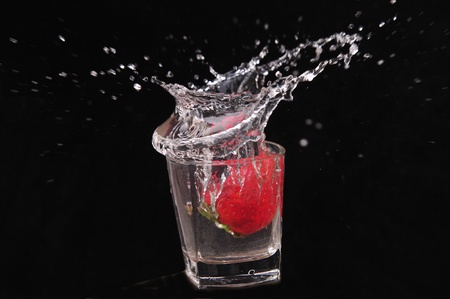  Strawberry crashed into a white cupの写真素材