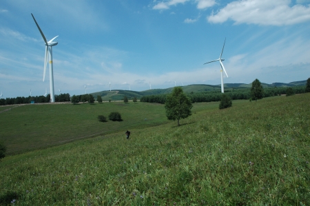  In chengde SaiHanBa prairie wind generator, in China 