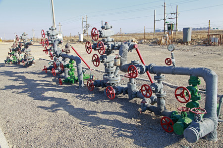 The pipe and valve oil fieldsのeditorial素材