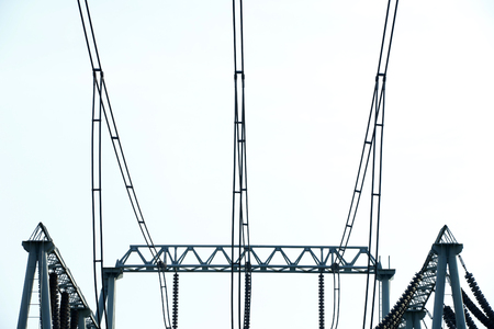Electric power equipment, high pressure ceramic and metal stents, power grid and power lines