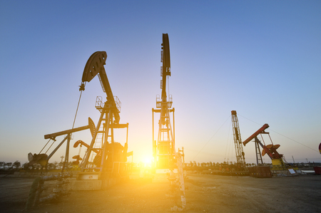 Oil drilling rig, tanghai county of hebei province oil fields in Chinaのeditorial素材