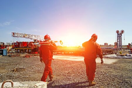 Oil drilling exploration, the oil workers are working