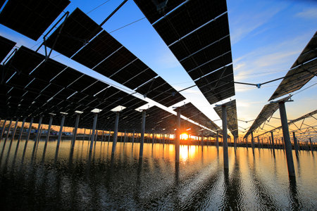 Solar photovoltaic panels and solar photovoltaic power generation system in the water