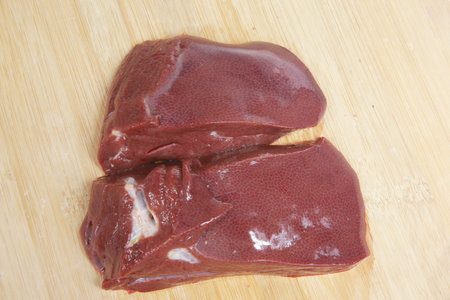 Pig liver is very fresh.