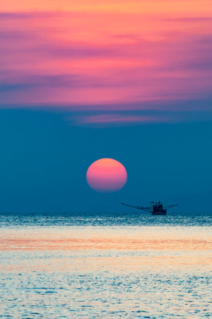 Sunset Payam Island in Thailand.の写真素材