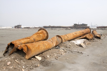 blowing sand pipe in the sea in northern chinaのeditorial素材