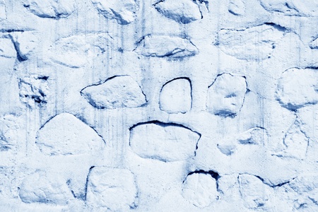 old grey wall, old grey wall, give a person a kind of dilapidated feeling