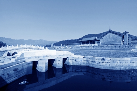ZUNHUA - MAY 11: White marble three hole stone bridge in the Eastern Royal Tombs of the Qing Dynasty on May 11, 2013, Zunhua, Hebei Province, china.のeditorial素材