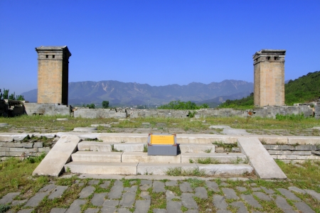 ZUNHUA - MAY 11: Ancient architecture scenery in the Eastern Royal Tombs of the Qing Dynasty on May 11, 2013, Zunhua, Hebei Province, china.
のeditorial素材
