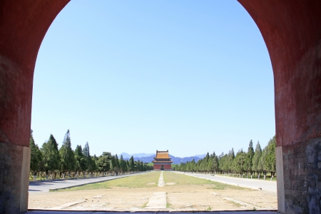 ZUNHUA - MAY 11: Ancient architecture scenery in the Eastern Royal Tombs of the Qing Dynasty on May 11, 2013, Zunhua, Hebei Province, china.のeditorial素材