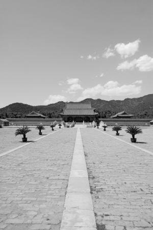 ZUNHUA - MAY 11: Ancient architecture scenery in the Eastern Royal Tombs of the Qing Dynasty on May 11, 2013, Zunhua, Hebei Province, china.のeditorial素材