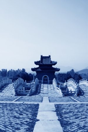 ZUNHUA - MAY 11: White marble three hole stone bridge in the Eastern Royal Tombs of the Qing Dynasty on May 11, 2013, Zunhua, Hebei Province, china.
のeditorial素材
