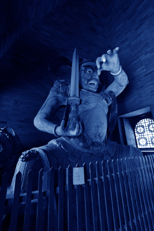 YUTIAN MAY 18ï¼ancient China general sculpture in Jijue Temple on may 18, 2014, Yutian county, Hebei Province, China.		
のeditorial素材