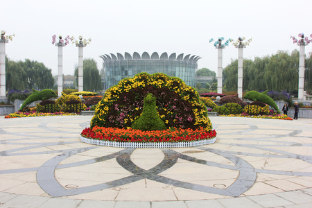 BEIJING - OCTOBER 23: Garden landscape architecture, on october 23, 2014, Beijing, China.のeditorial素材