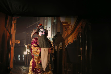 LUANNAN  COUNTY - DECEMBER 13: Chinese traditional PingJu character showing classical costumes, on december 13, 2014, Luannan County, Hebei Province, Chinaのeditorial素材